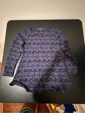 SNO SKINS Navy & Gray Wave-Pattern Long Sleeve Top